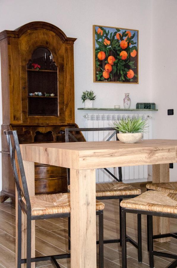 Anma Cottages The Secret Garden Pianello Del Lario المظهر الخارجي الصورة