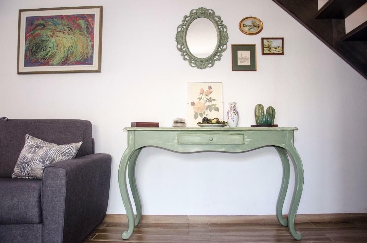 Anma Cottages The Secret Garden Pianello Del Lario المظهر الخارجي الصورة